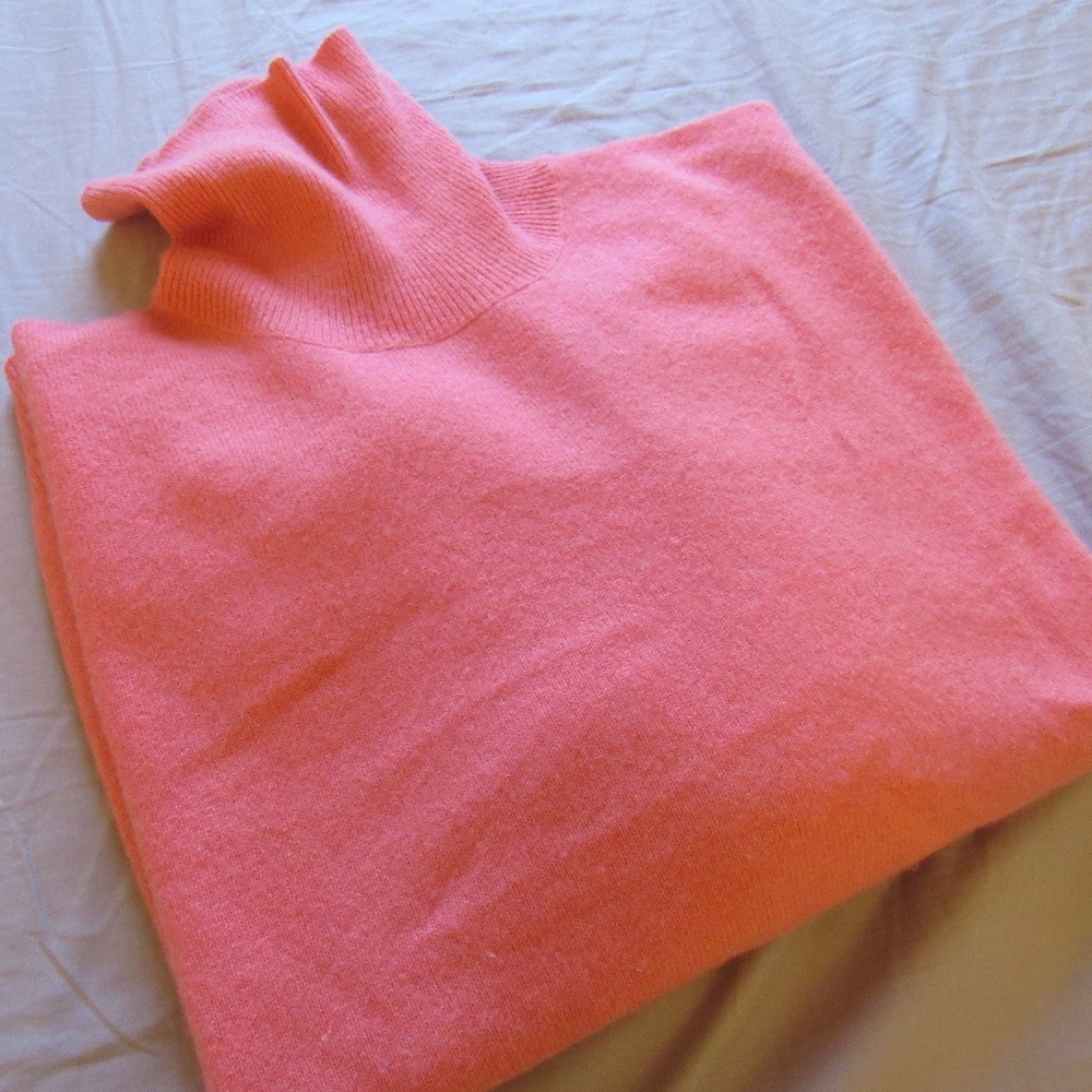 designer cashmere turtle neck
